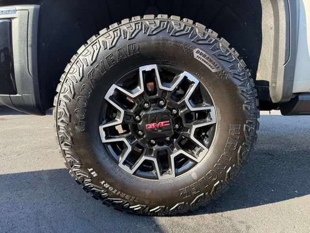 Certified 2026 GMC Sierra 2500 AT4X w/ Snow Plow Prep/Camper Package AWD/4WD image 4