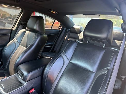Used 2021 Dodge Charger SXT w/ Leather Interior Group RWD image 8