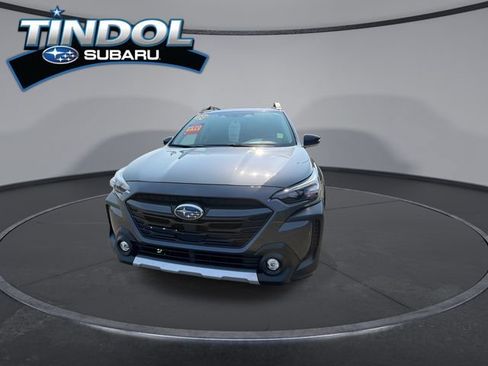 Certified 2025 Subaru Outback Limited w/ Tech Package 2 AWD/4WD image 3