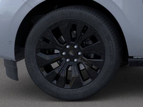 New 2025 Ford Expedition Platinum w/ Stealth Appearance Package image 42