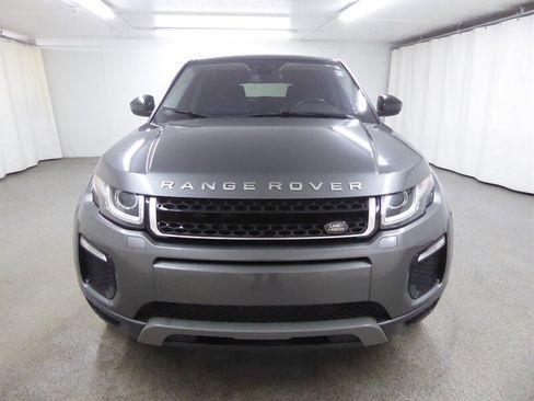 Used 2016 Land Rover Range Rover Evoque SE image 2