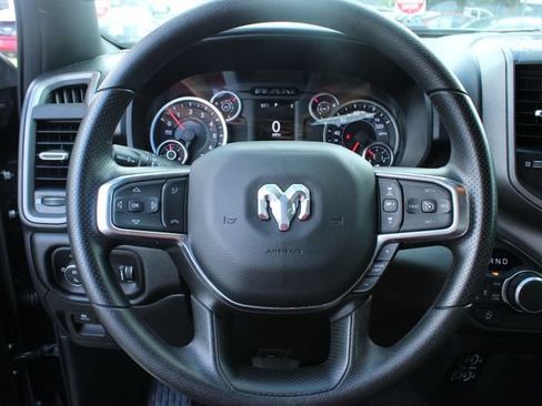 Used 2026 RAM 1500 Express AWD/4WD image 23