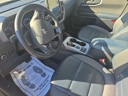 Used 2021 Ford Bronco Sport Outer Banks w/ Outer Banks Package (96D) image 15