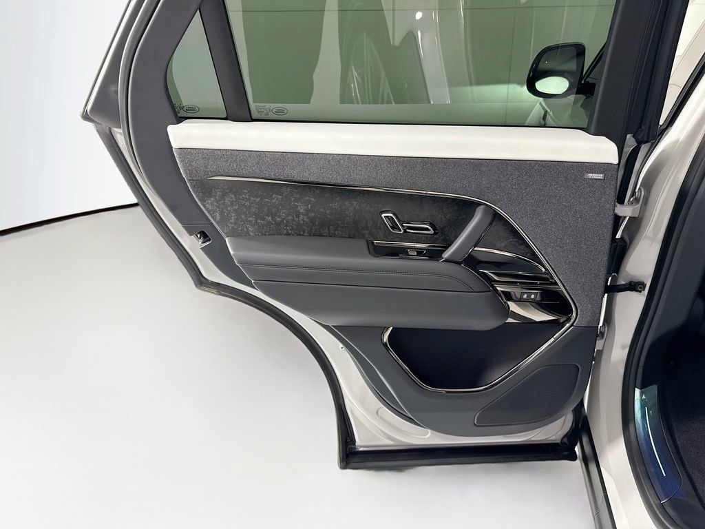 New 2026 Land Rover Range Rover Sport Dynamic SE AWD/4WD image 28