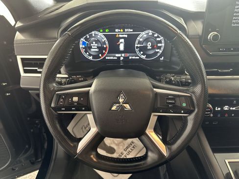 Used 2024 Mitsubishi Outlander SEL Black Edition AWD/4WD image 14
