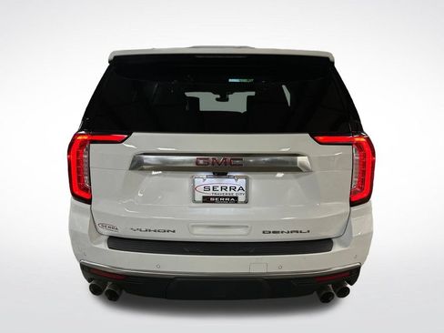 Used 2021 GMC Yukon Denali w/ Denali Ultimate Package AWD/4WD image 4