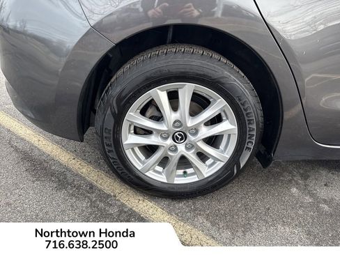 Used 2017 MAZDA MAZDA3 Sport image 13