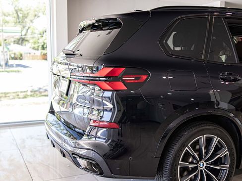 Used 2024 BMW X5 xDrive40i AWD/4WD image 12