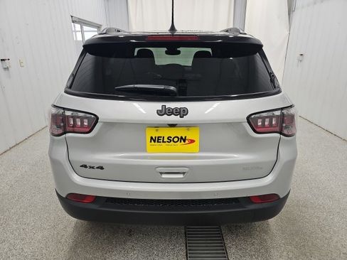 New 2026 Jeep Compass Limited image 7