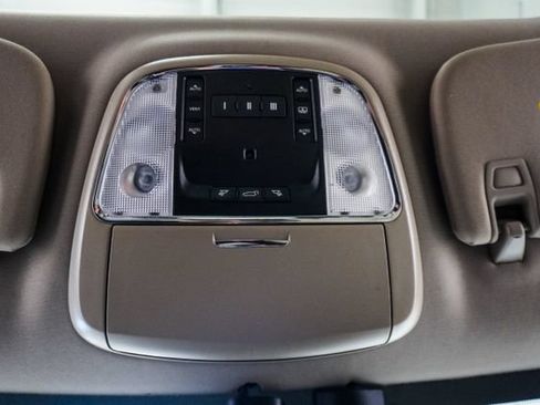 Used 2020 Jeep Grand Cherokee Limited w/ Luxury Group II RWD image 26