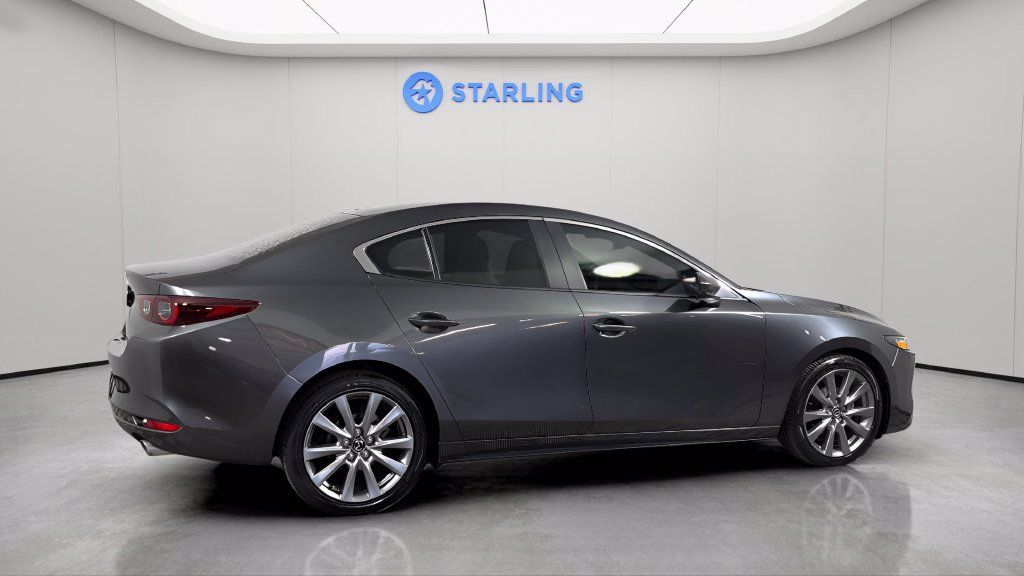 Used 2024 MAZDA MAZDA3 s FWD image 10