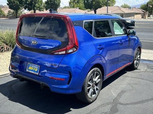 Used 2020 Kia Soul GT-Line FWD image 3