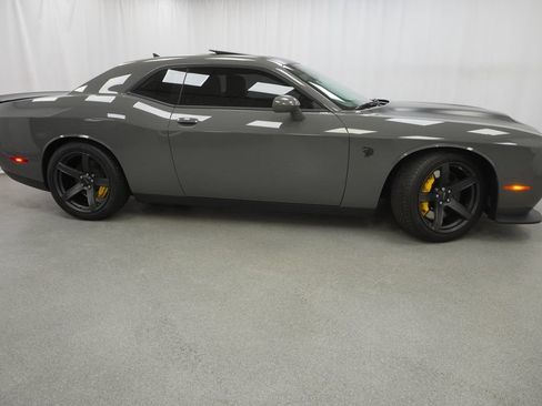 Used 2023 Dodge Challenger SRT Hellcat RWD image 10