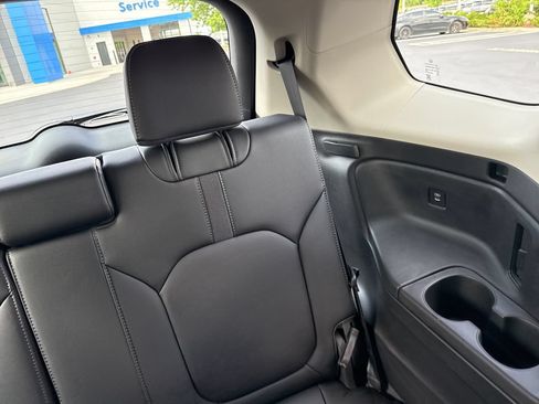Certified 2026 Honda Pilot EX-L image 24