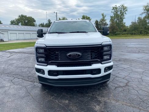New 2026 Ford F250 XLT w/ XLT Premium Package AWD/4WD image 10
