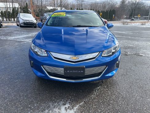 Used 2017 Chevrolet Volt LT w/ Comfort Package image 7