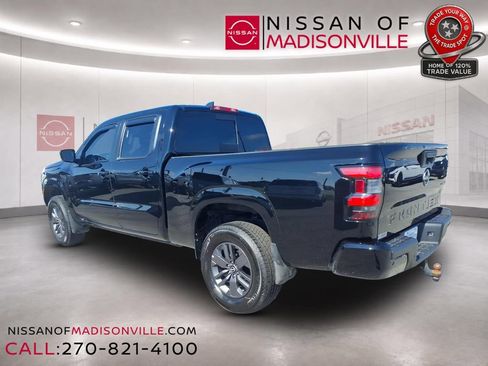 Used 2024 Nissan Frontier SV w/ Technology Package AWD/4WD image 3