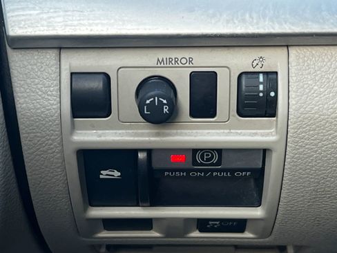 Used 2011 Subaru Outback 2.5i Premium w/ All-Weather Pkg image 18