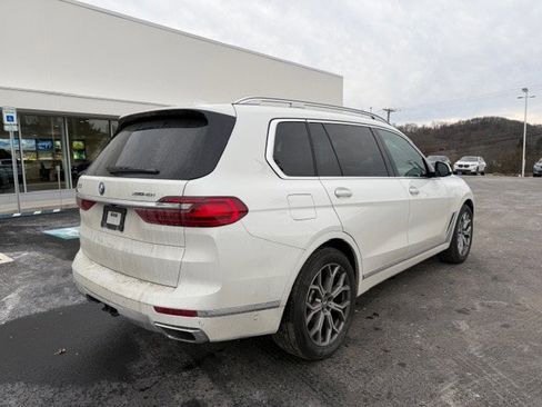 Used 2020 BMW X7 xDrive40i w/ Premium Package image 11