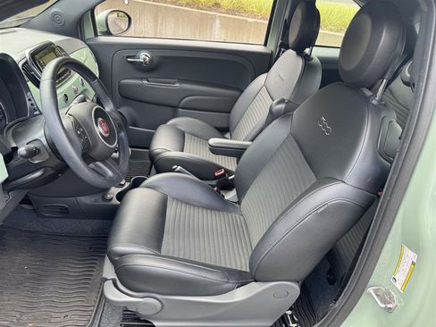 Used 2016 FIAT 500 Sport FWD image 8