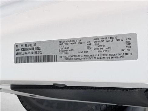 New 2026 RAM ProMaster 2500 w/ Convenience Group image 18