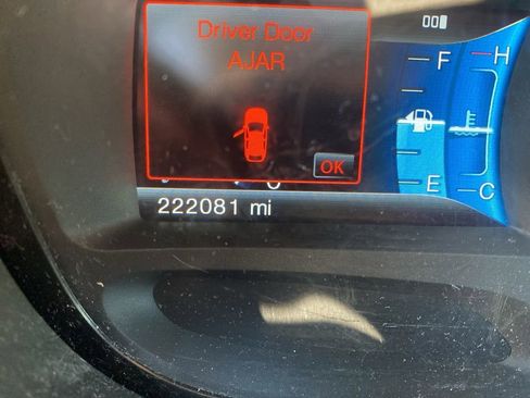 Used 2012 Ford Edge Limited w/ Driver Entry Pkg FWD image 12