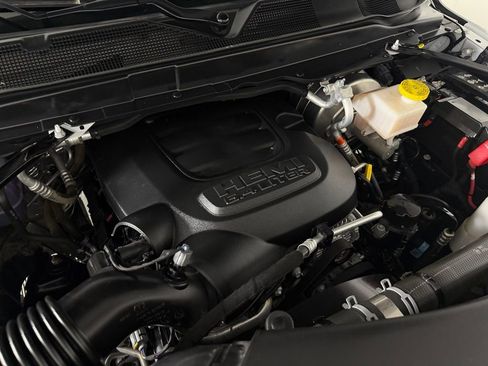 Used 2024 RAM 2500 Big Horn w/ Protection Group image 32