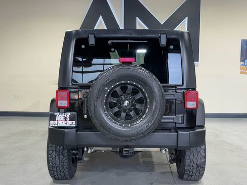 Used 2013 Jeep Wrangler Unlimited Sport AWD/4WD image 5