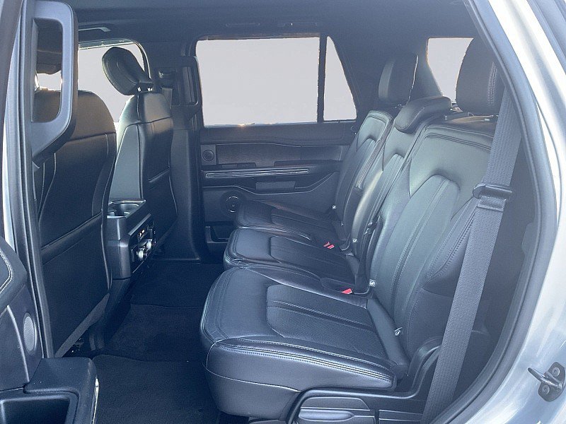 Used 2020 Ford Expedition Limited w/ Special Edition Package AWD/4WD image 11