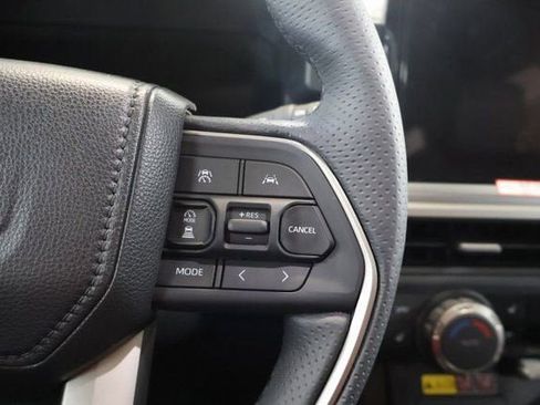New 2026 Toyota 4Runner TRD Off-Road Premium AWD/4WD image 18