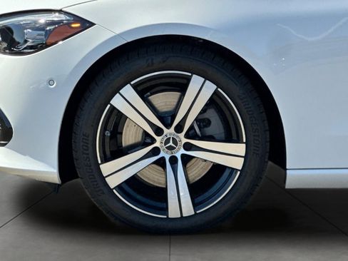 New 2025 Mercedes-Benz C 300 4MATIC Sedan image 3
