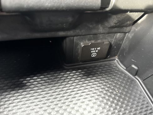 Used 2023 RAM 1500 Big Horn image 27