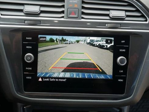 Certified 2022 Volkswagen Tiguan SE AWD/4WD image 29