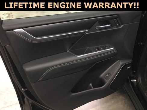 New 2026 GMC Acadia Elevation w/ Black Edition image 12