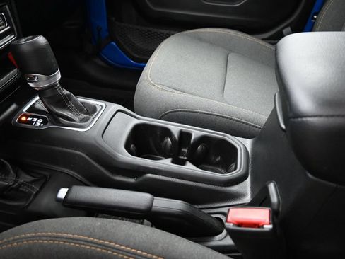 Used 2026 Jeep Wrangler Unlimited Sport AWD/4WD image 19