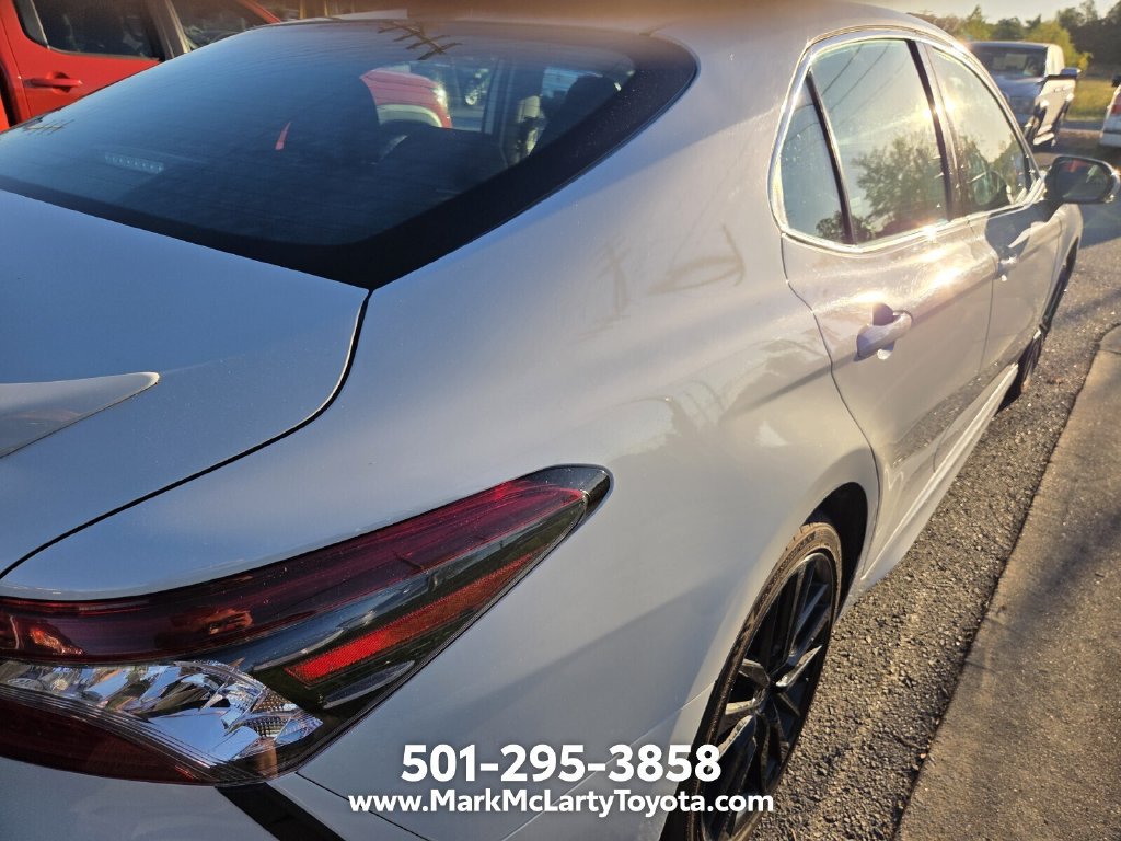 Used 2024 Toyota Camry XSE FWD image 7