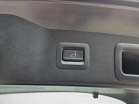 Used 2020 MAZDA CX-5 Touring FWD image 27