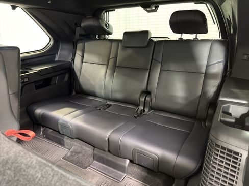 Used 2024 Toyota Sequoia Platinum AWD/4WD image 13