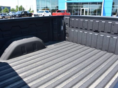 New 2025 Chevrolet Silverado 1500 ZR2 w/ Technology Package image 14