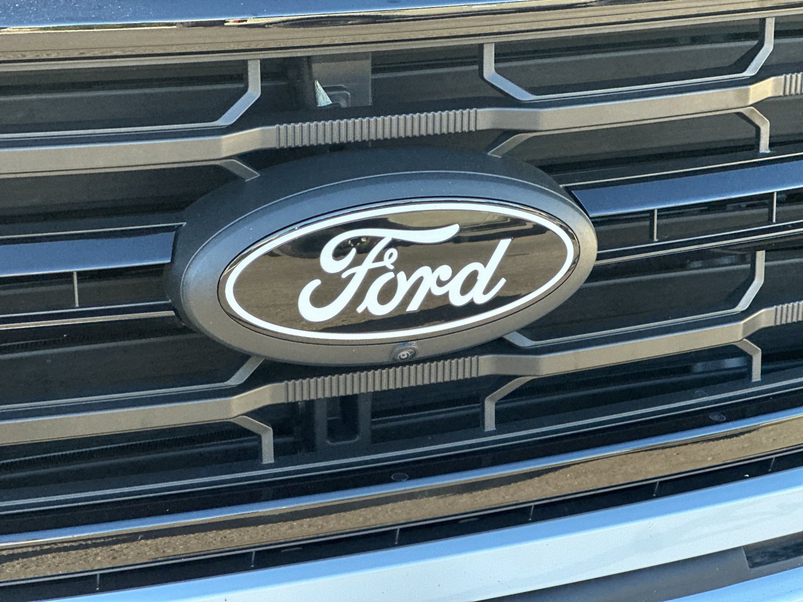 Used 2025 Ford F150 XLT w/ Equipment Group 303A High AWD/4WD image 37