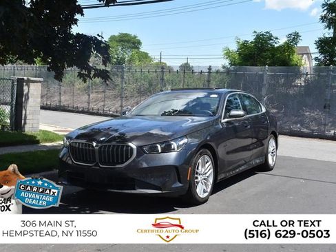 Used 2025 BMW 530i RWD image 3