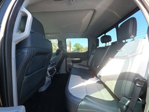 Used 2024 Ford F250 Limited w/ FX4 Off-Road Package image 15