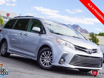 Used 2020 Toyota Sienna XLE w/ XLE Navigation Package