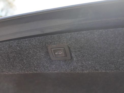 Used 2016 Cadillac CT6 Luxury image 19