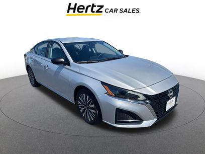 Used 2024 Nissan Altima 2.5 SV