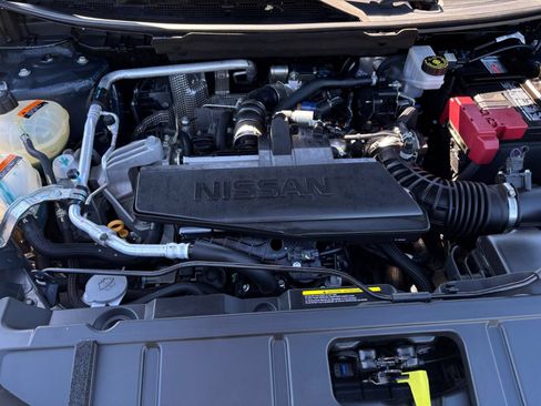 Used 2026 Nissan Rogue SV AWD/4WD image 30