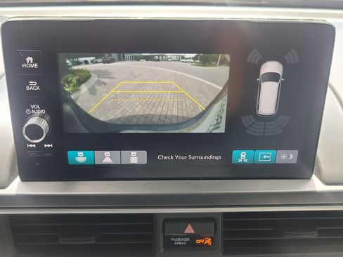 Used 2024 Honda Pilot EX-L image 33