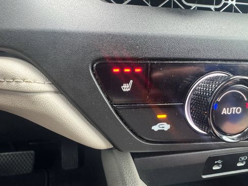 Certified 2023 Honda Accord EX image 17