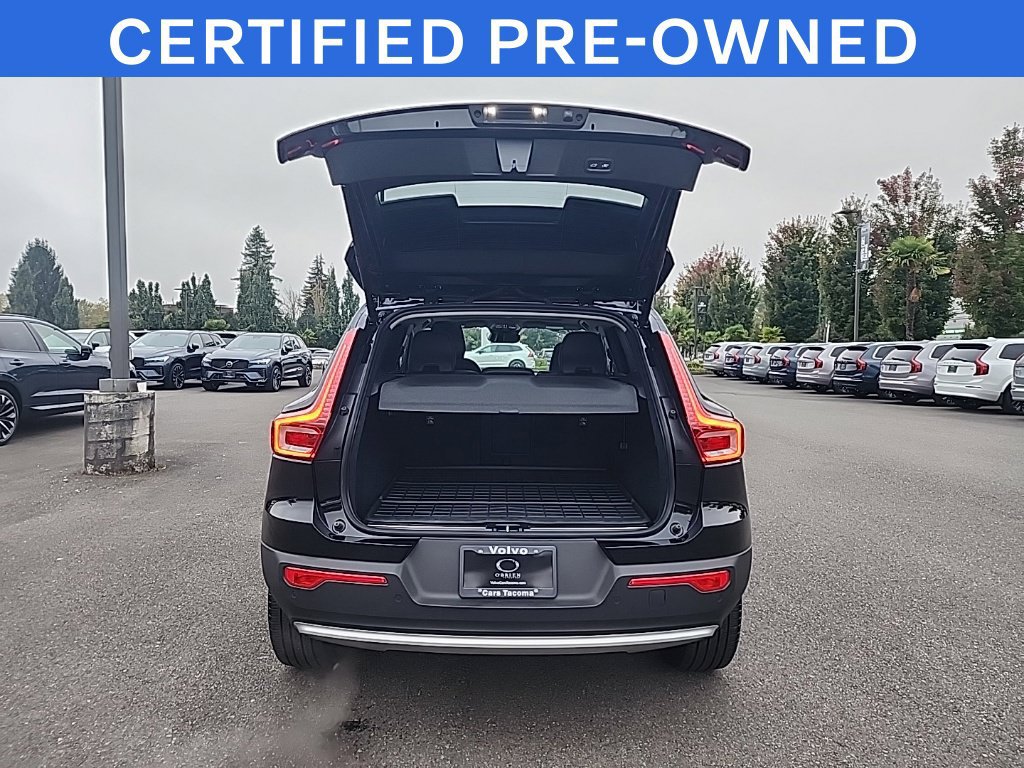 Used 2023 Volvo XC40 B5 Ultimate w/ Protection Package Premier AWD/4WD image 16