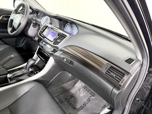 Used 2016 Honda Accord EX-L image 47